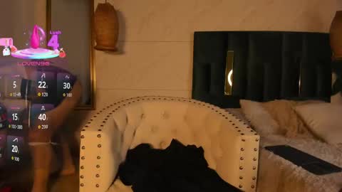 Susana W online show from 11.12.25