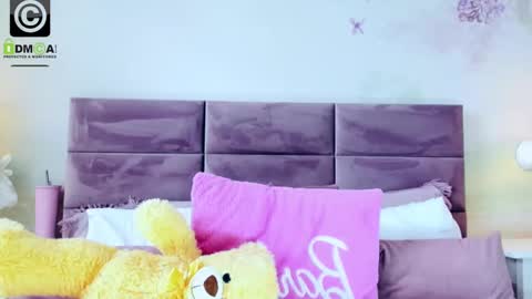 Snapshot of susanjewel chatting on 02.17.25 SusanJewel online show from 02.17.25