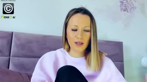 Snapshot of susanjewel chatting on 02.20.25 SusanJewel online show from 02.20.25