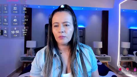 Snapshot of susann_ross chatting on 10.14.25 Susan Everyday From 0530 to 1430 Col Time online show from 10.14.25