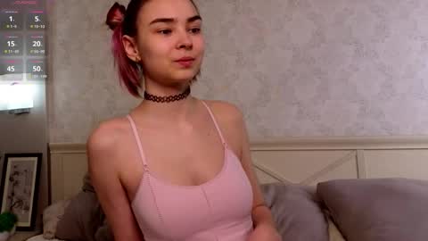 Snapshot of susannahtrojahn chatting on 04.15.26 susannahtrojahn online show from 04.15.26