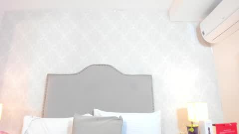 susanthomass online show from 05.15.26