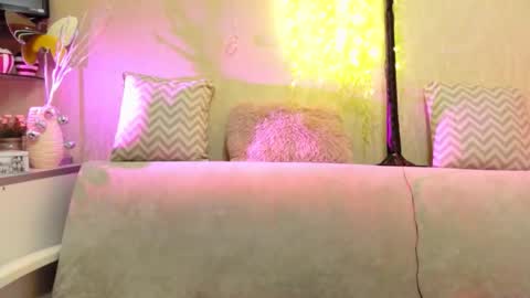 Snapshot of susiexnoreen chatting on 02.13.26 SusiexNoreen online show from 02.13.26