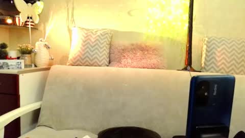 Snapshot of susiexnoreen chatting on 03.27.26 SusiexNoreen online show from 03.27.26