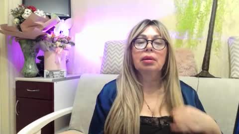Snapshot of susiexnoreen chatting on 05.03.26 SusiexNoreen online show from 05.03.26