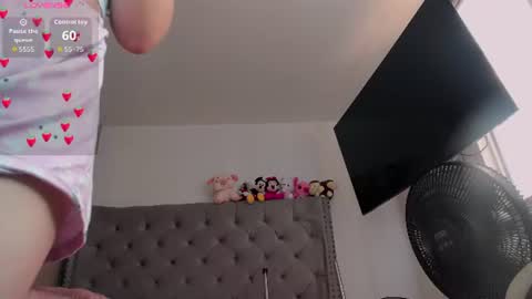 Snapshot of sussan_dream chatting on 06.18.26 Juliana garcia online show from 06.18.26