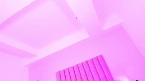 Sussan Nicole  online show from 10.04.25