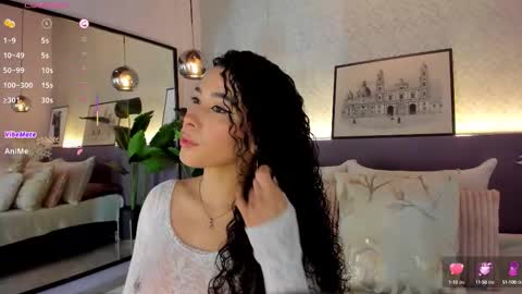 Snapshot of sussanalee chatting on 09.28.25 Your Squirt queen online show from 09.28.25