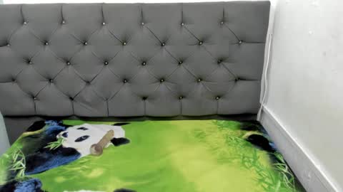 Snapshot of sussann_gomez chatting on 02.19.25 sussann online show from 02.19.25