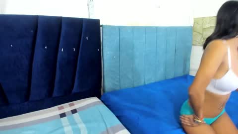 Snapshot of sussann_gomez chatting on 10.12.25 sussann online show from 10.12.25