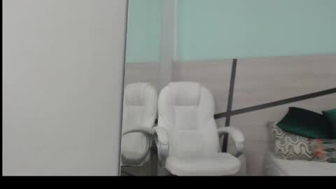 sussy leon online show from 12.13.24