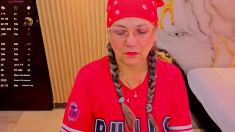 Snapshot of sussy_perez_ chatting on 02.14.26 Sussy online show from 02.14.26