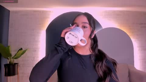 Sussy Bell online show from 01.07.26