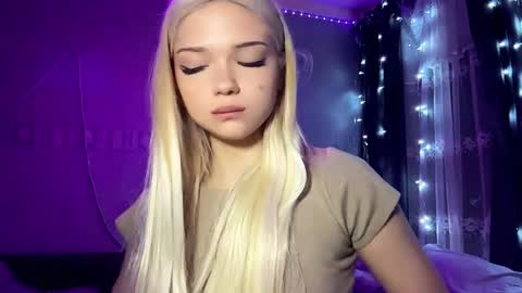 Stacy online show from 04.08.26