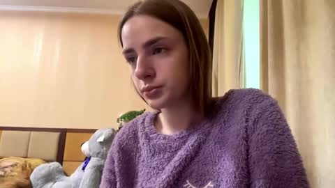 Emila online show from 05.23.26