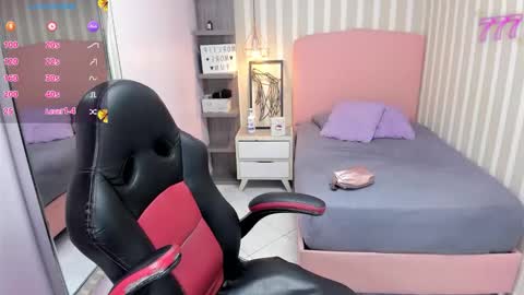 S U Z E T  online show from 02.26.26