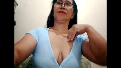 suzzie_hot online show from 02.15.25