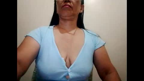 suzzie_hot online show from 02.22.25