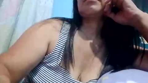 Snapshot of suzzie_hot chatting on 03.01.26 suzzie_hot online show from 03.01.26