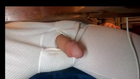 Snapshot of swamp486822 chatting on 02.27.25 swamp486822 online show from 02.27.25