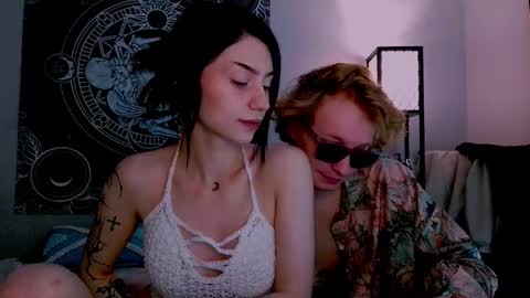 sweaties3 online show from 12.03.25