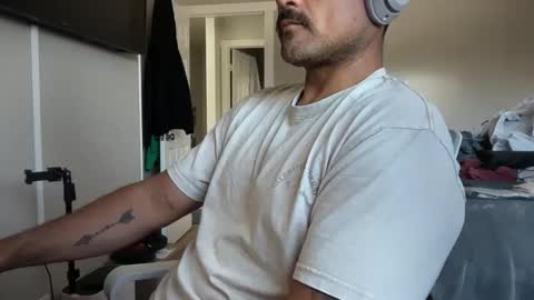 SweatinSD online show from 04.17.26