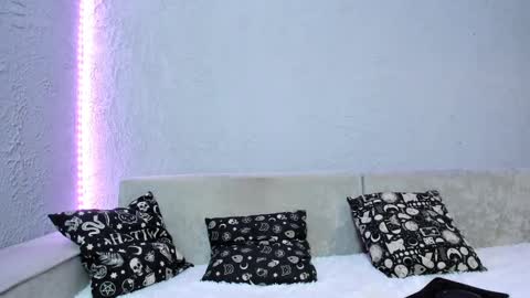 Luna Ootsutsuki online show from 12.02.24