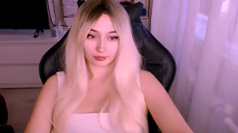 Kate online show from 10.19.25