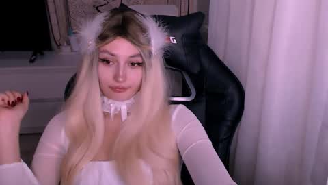 Kate online show from 11.10.25