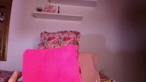 Debora  online show from 09.11.25