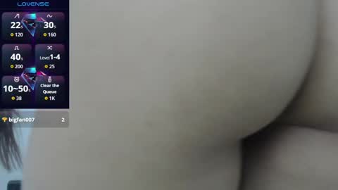 Chloe  online show from 09.27.25