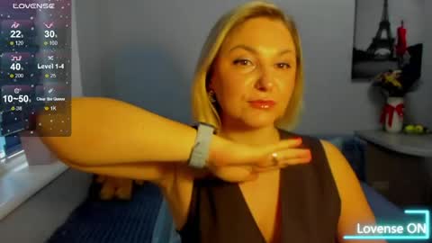 Snapshot of sweet___margaret chatting on 04.24.26 Margaret online show from 04.24.26
