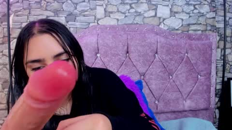 Snapshot of sweet__cherry1 chatting on 04.11.26 sweet__cherry1 online show from 04.11.26