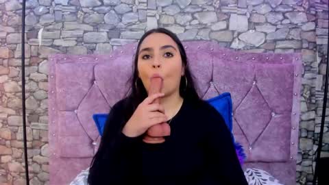 Snapshot of sweet__cherry1 chatting on 05.19.26 sweet__cherry1 online show from 05.19.26