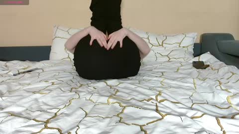 BredEmiliya online show from 01.31.25