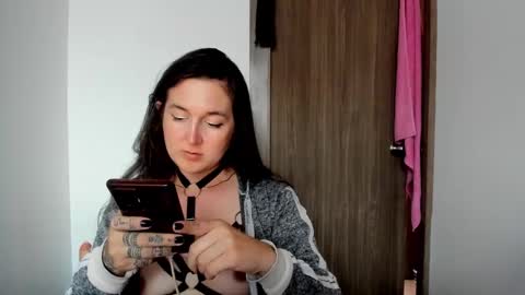 sweet__suck69bitch online show from 12.13.24