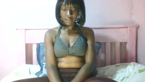 Snapshot of sweet_aaliya chatting on 06.19.26 Aaliya online show from 06.19.26