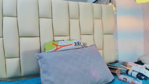 Amye  online show from 12.04.25