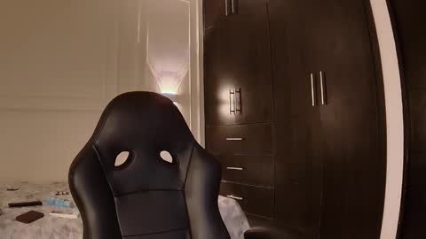 sweet Ayshel online show from 12.16.25