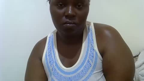 Snapshot of sweet_bela1 chatting on 03.25.26 Queen online show from 03.25.26