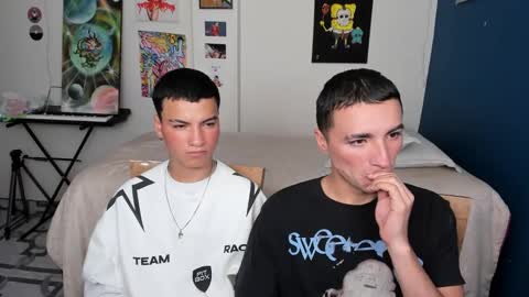 Snapshot of sweet_boys_xx chatting on 12.20.24 CristianBrayan PVT OPEN online show from 12.20.24