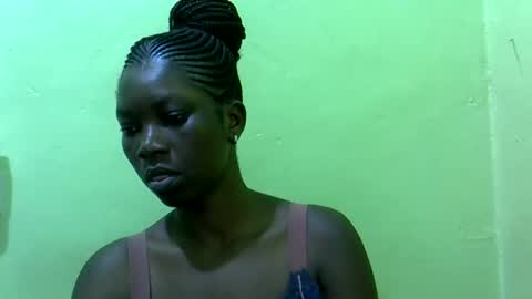 sweet_cherie1 online show from 05.31.26