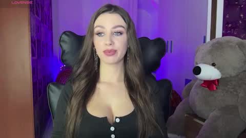 Sweet Cherry online show from 12.22.25