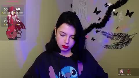 Snapshot of sweet_cherryg chatting on 02.14.25 Ivy online show from 02.14.25