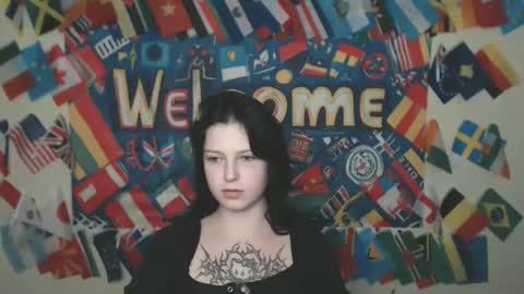 Snapshot of sweet_cherryg chatting on 09.25.25 Ivy online show from 09.25.25