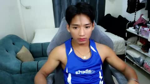 Snapshot of sweet_clarence69 chatting on 06.26.26 CLARENCE online show from 06.26.26