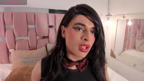 sweet_eliizabeth online show from 10.28.25