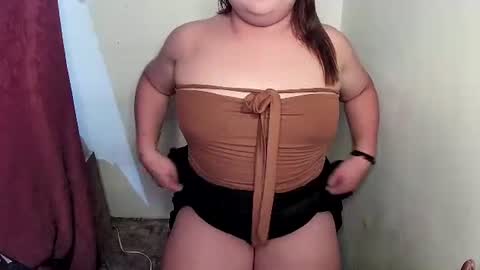 sweet_frex123 online show from 12.16.25