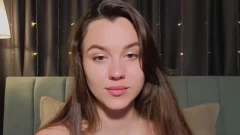 Snapshot of sweet_haeven chatting on 05.15.26 Im Mia.LOVELY PATTERNS 100 120 160 200 my toy buzzes from 2 tip online show from 05.15.26
