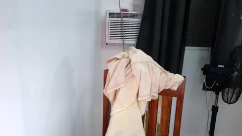 Jenny3 online show from 12.23.25